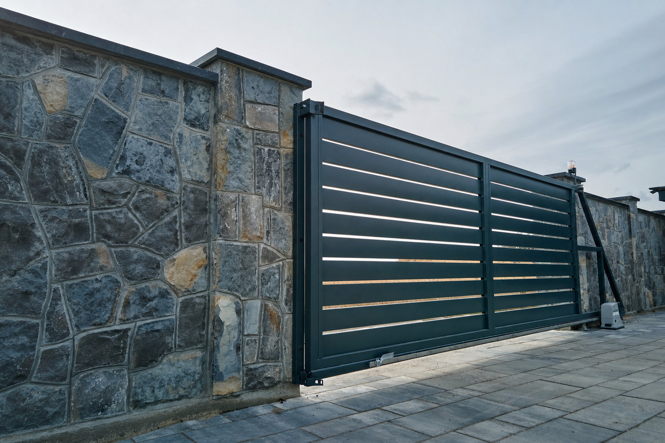 Automatic gate installation in Stephenville, TX